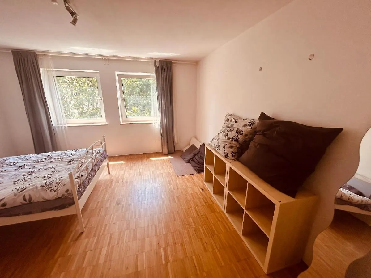 Homestay Theresienstrasse 83 Munich
